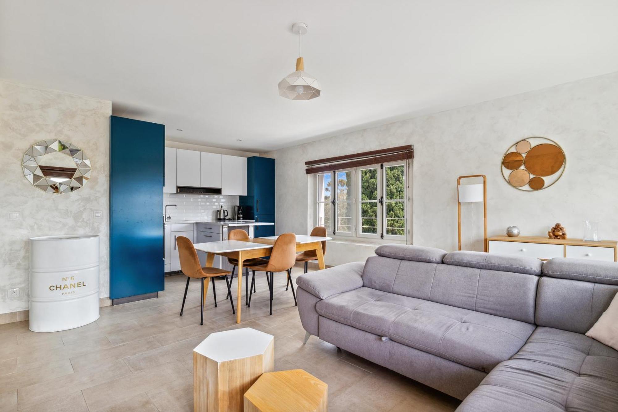 Appartement De Messugues - Appt Standing Vue Mer Saint-Raphaël Extérieur photo